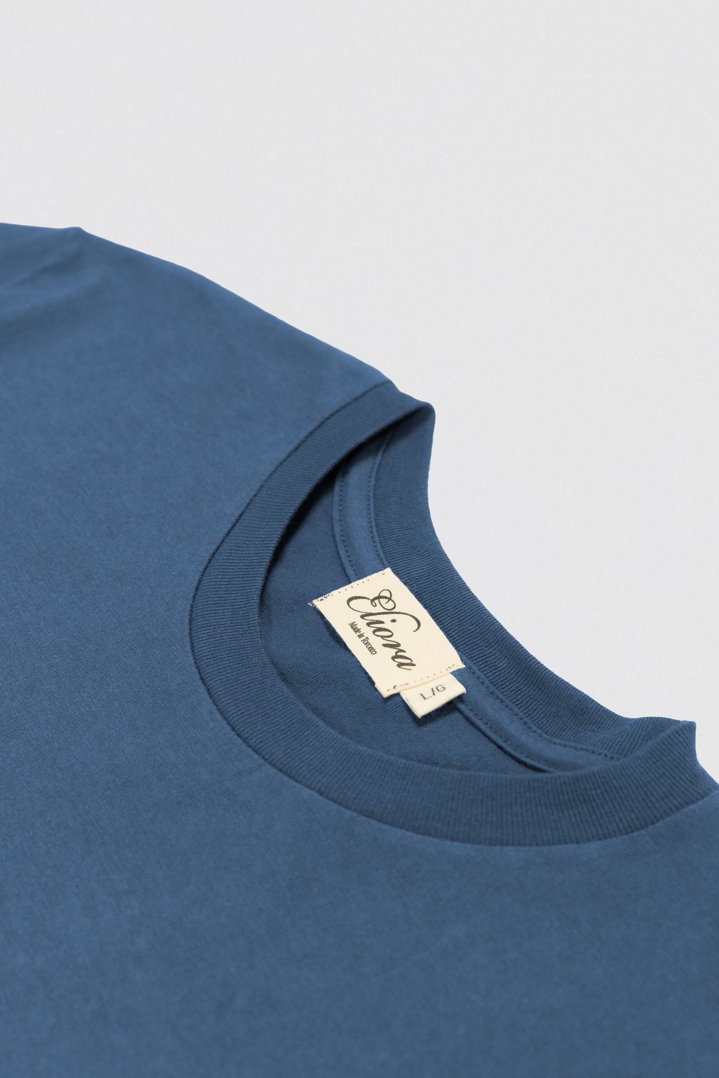 AGED BLUE SCRIPT RELAXED TEE