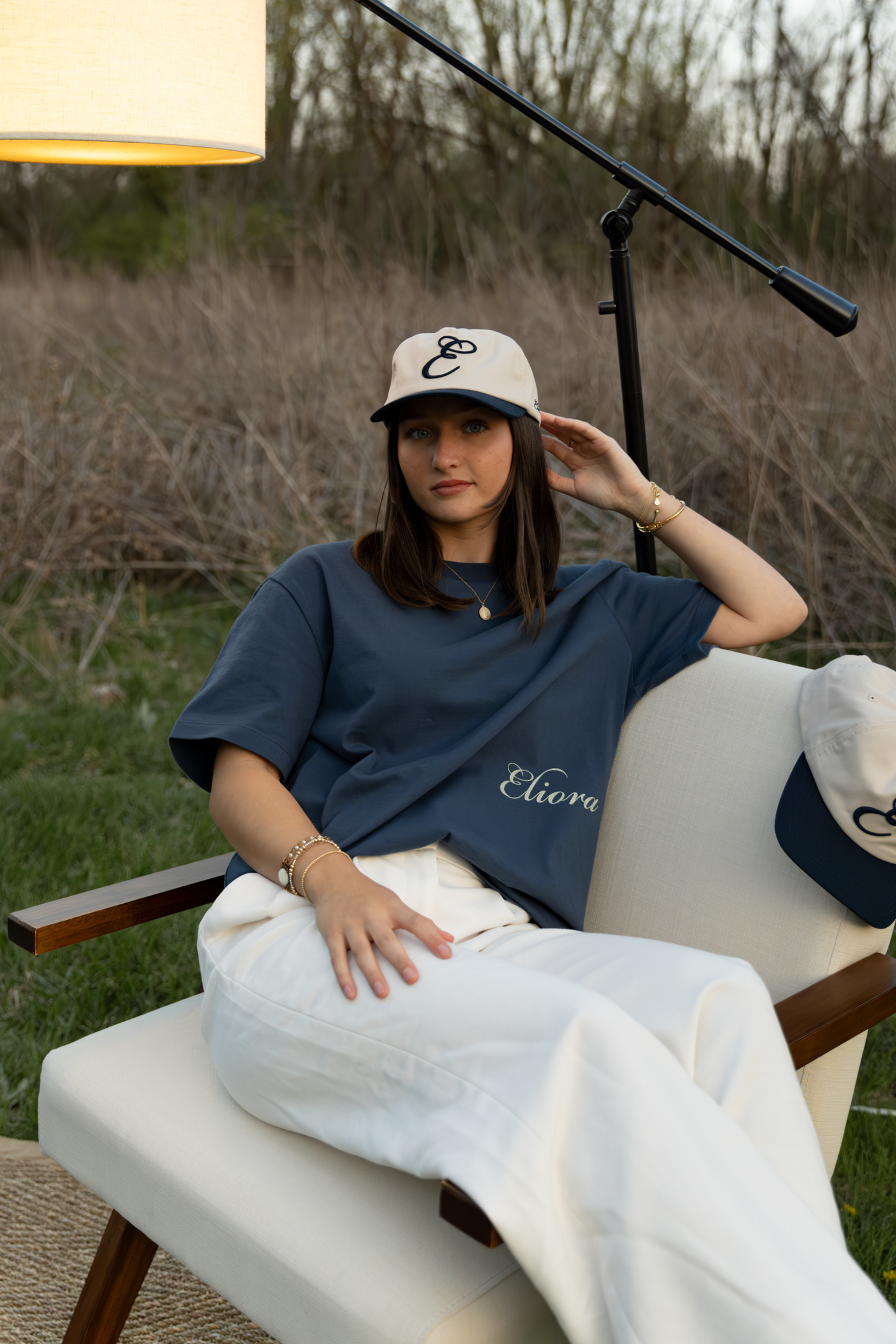 AGED BLUE SCRIPT RELAXED TEE